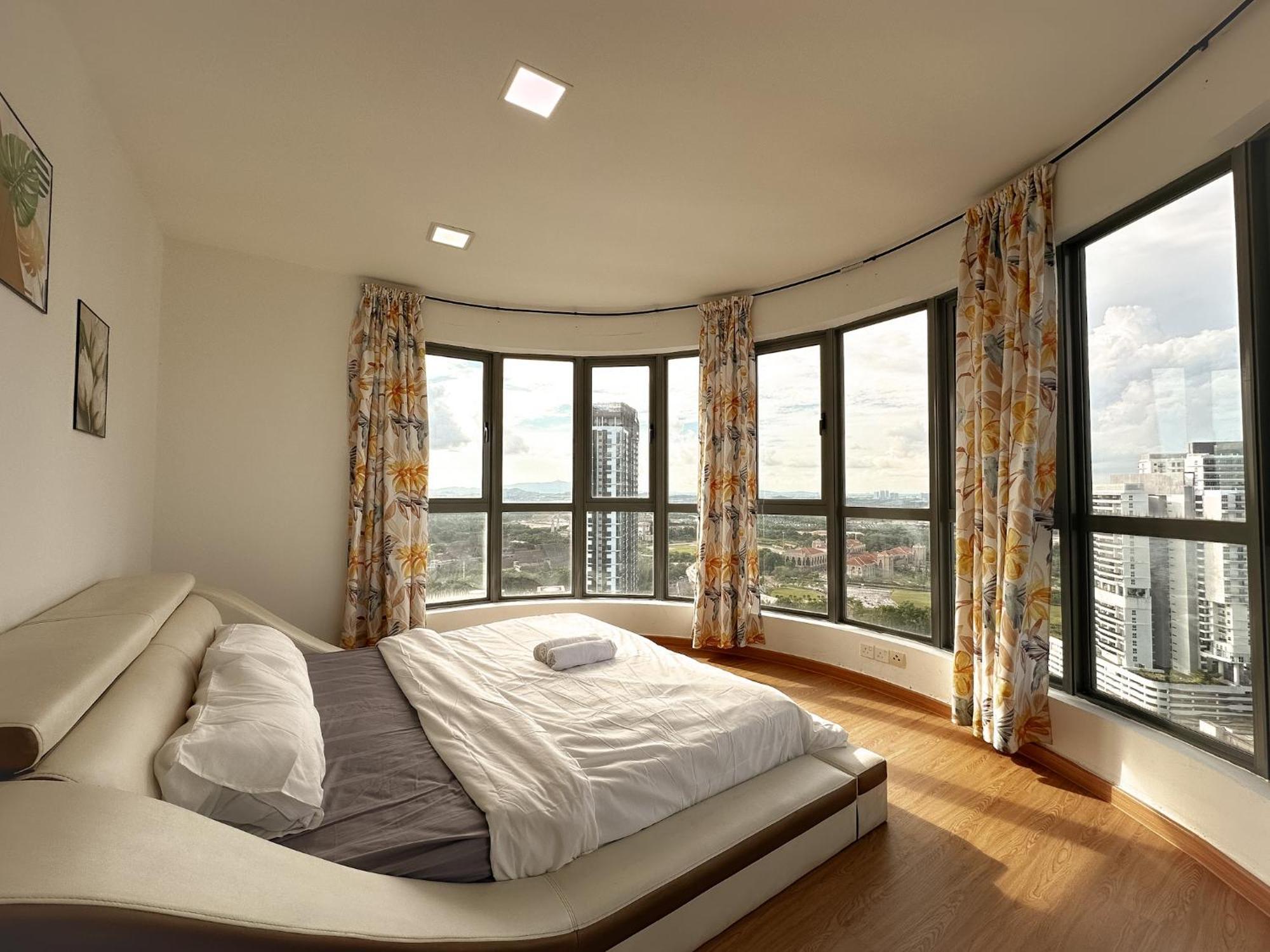Teega Suites Puteriharbour By Wp Homestay Johor Bahru Luaran gambar